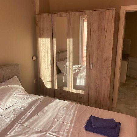 Apartman Mirjana Paralía Esterno foto