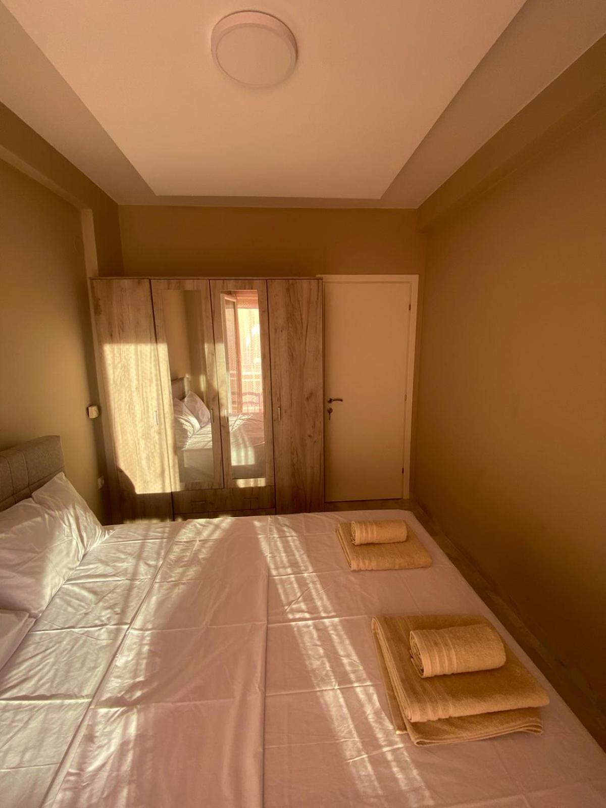Apartman Mirjana Paralía Esterno foto