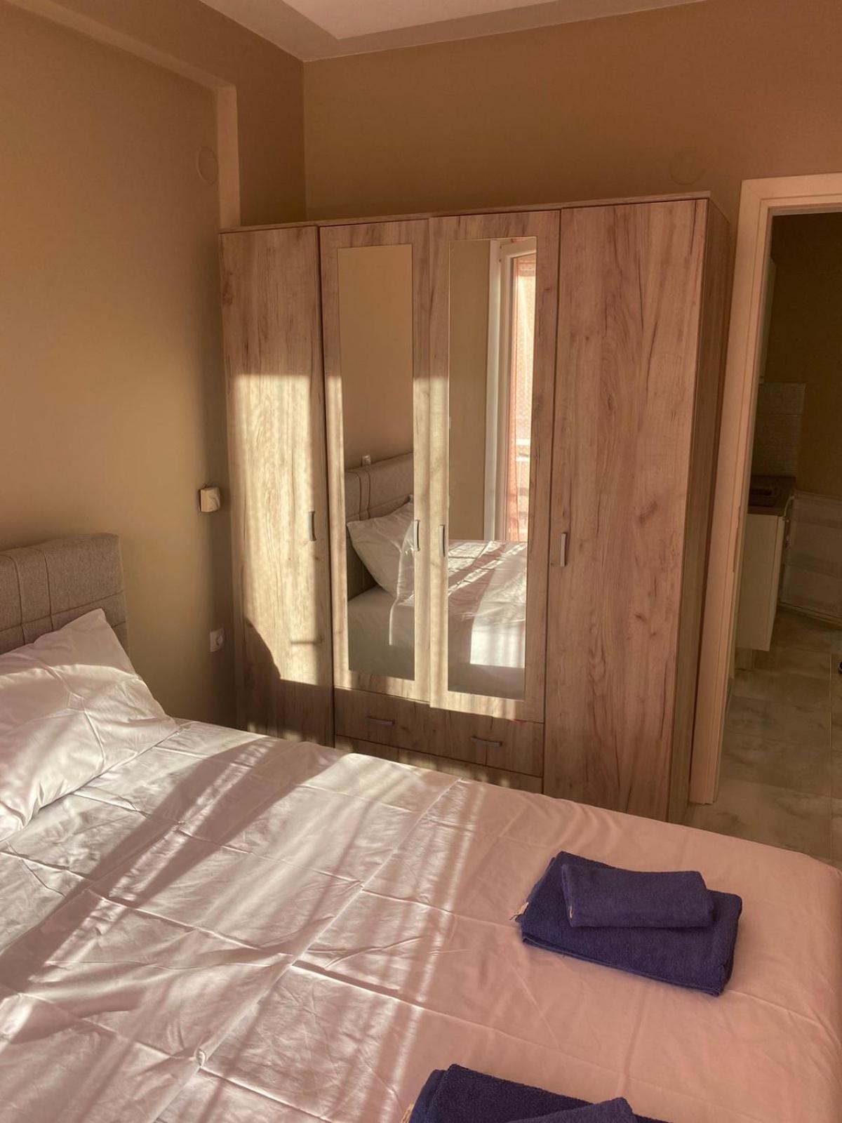 Apartman Mirjana Paralía Esterno foto